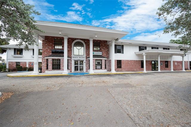 418 Sheffield Q 418, West Palm Beach, FL 33417