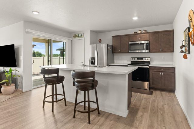 8320 S Colwood Rd, Cheney, WA 99004