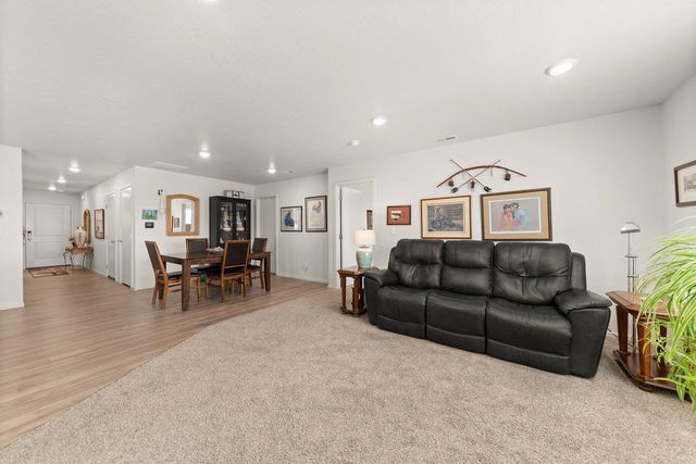 8320 S Colwood Rd, Cheney, WA 99004