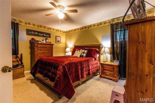 211 E Elm, Bertrand, MO 63823