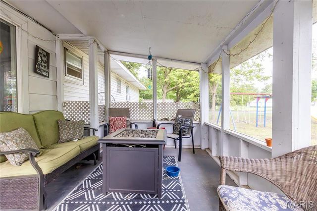 211 E Elm, Bertrand, MO 63823