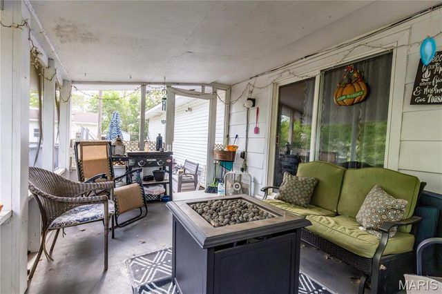 211 E Elm, Bertrand, MO 63823