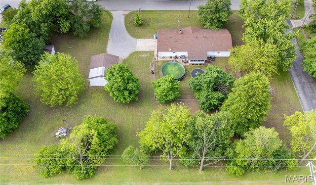 211 E Elm, Bertrand, MO 63823