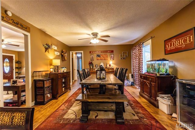 211 E Elm, Bertrand, MO 63823