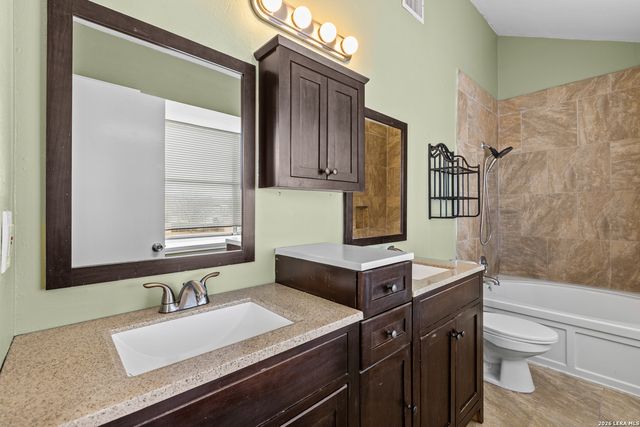 5991 Woodridge Cove, San Antonio, TX 78249