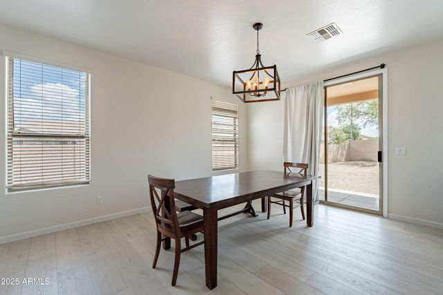 6959 S Wilson Drive, Chandler, AZ 85249