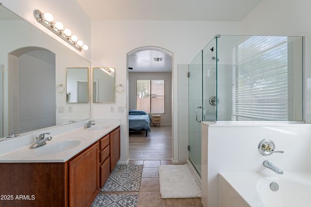 6959 S Wilson Drive, Chandler, AZ 85249