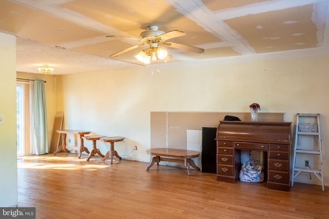 452 CENTER ST, Frederick, MD 21701