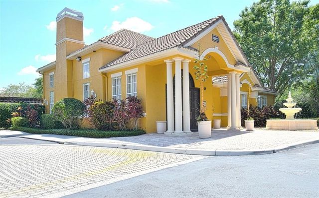 8836 VILLA VIEW CIRCLE 208, Orlando, FL 32821