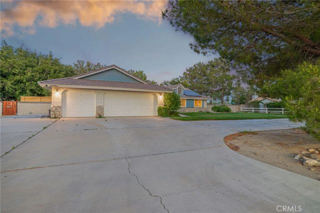 43944 Shiloh, Lancaster, CA 93535