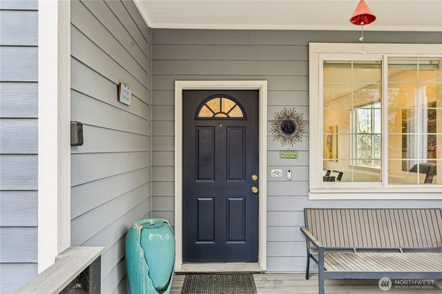 5217 23rd Avenue SW, Seattle, WA 98106