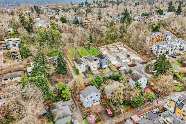 5217 23rd Avenue SW, Seattle, WA 98106