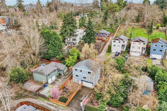5217 23rd Avenue SW, Seattle, WA 98106