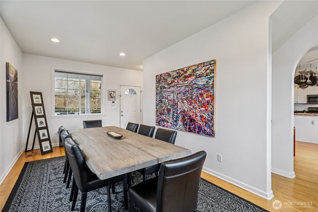 5217 23rd Avenue SW, Seattle, WA 98106