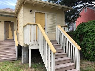 1907 Ave O 1/2 B, Galveston, TX 77550