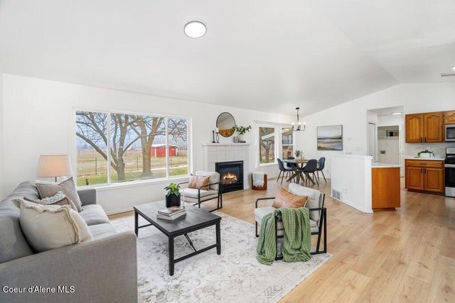 10759 N Idaho RD, Post Falls, ID 83854