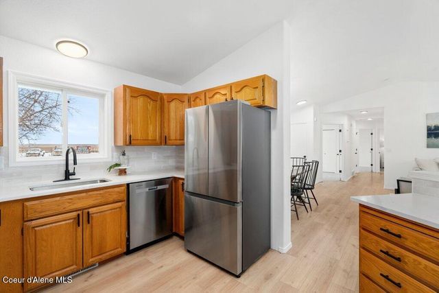 10759 N Idaho RD, Post Falls, ID 83854