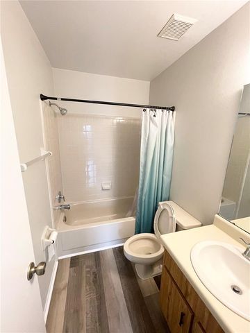 4854 S SEMORAN BOULEVARD 2205, Orlando, FL 32822