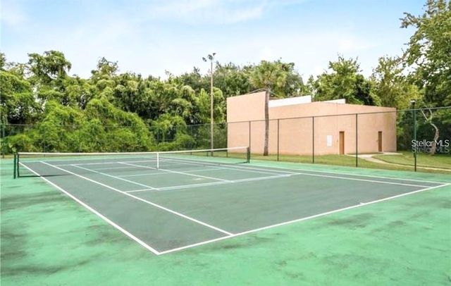 4854 S SEMORAN BOULEVARD 2205, Orlando, FL 32822