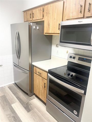 4854 S SEMORAN BOULEVARD 2205, Orlando, FL 32822