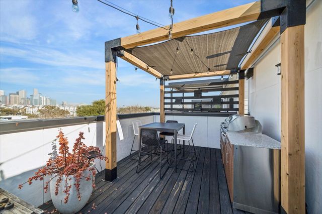 1614 Sampson Street, Houston, TX 77003