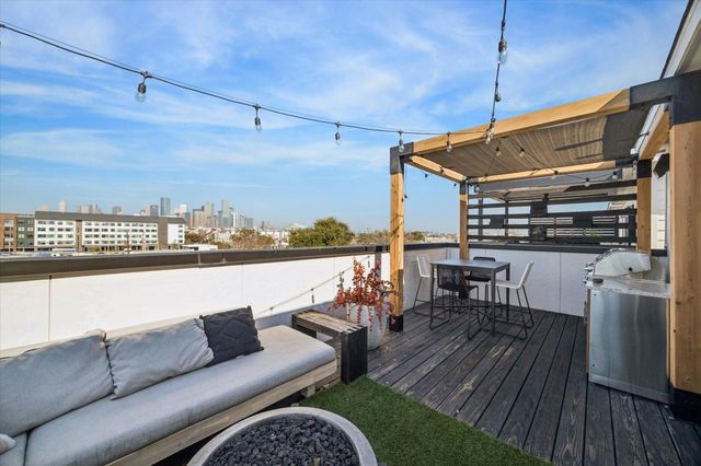 1614 Sampson Street, Houston, TX 77003