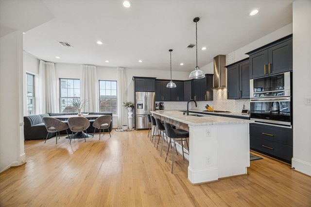 1614 Sampson Street, Houston, TX 77003