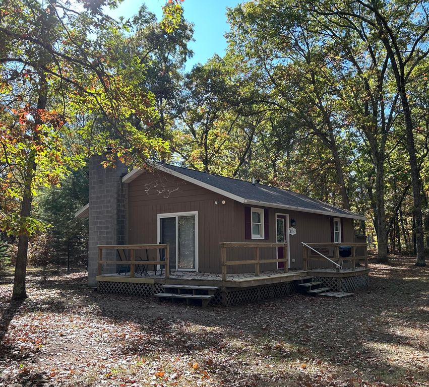 12901 S Star Lake Drive, Baldwin, MI 49304