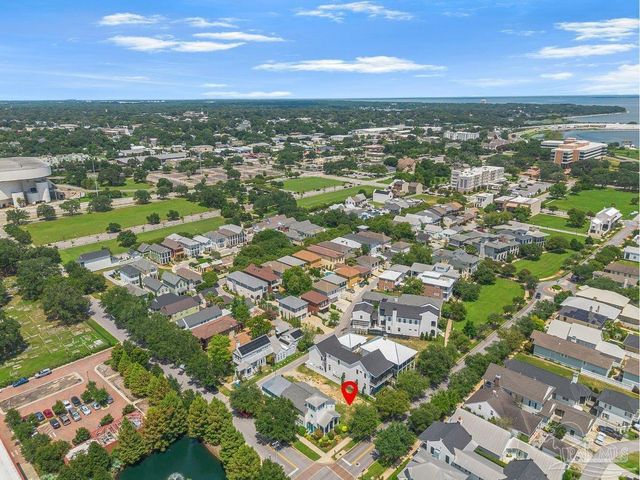 512 E Romana, Pensacola, FL 32502