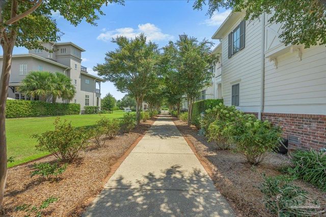 512 E Romana, Pensacola, FL 32502