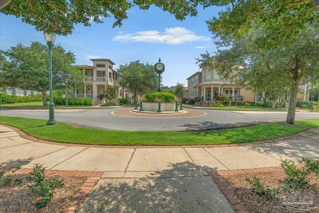 512 E Romana, Pensacola, FL 32502