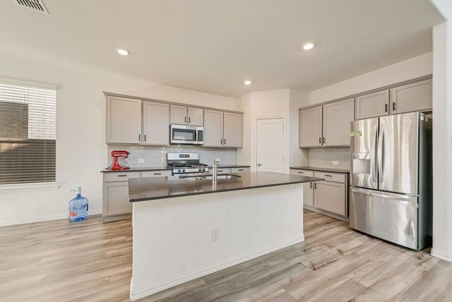 1309 Canuela Way, Justin, TX 76247