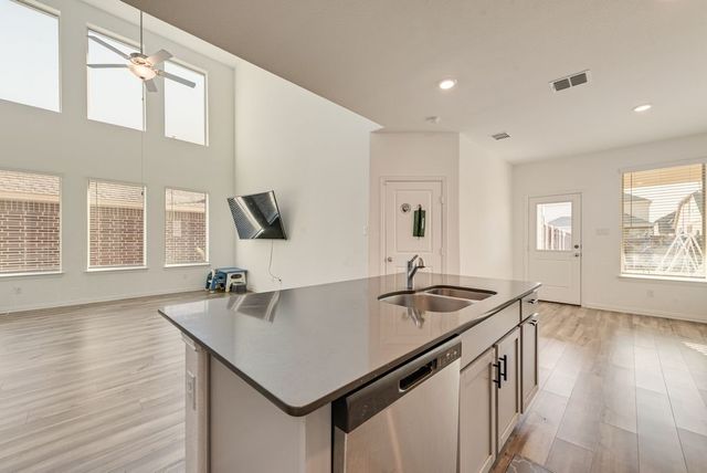 1309 Canuela Way, Justin, TX 76247