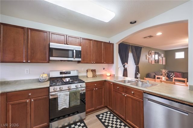 9112 Alluring Avenue, Las Vegas, NV 89149