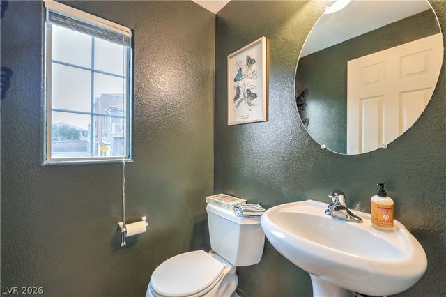9112 Alluring Avenue, Las Vegas, NV 89149