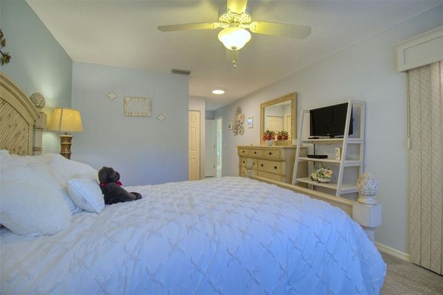 3177 CHARTER CLUB DRIVE B, Tarpon Springs, FL 34688