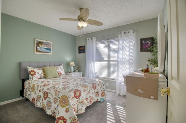 3177 CHARTER CLUB DRIVE B, Tarpon Springs, FL 34688