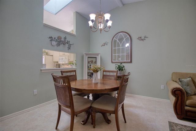 3177 CHARTER CLUB DRIVE B, Tarpon Springs, FL 34688