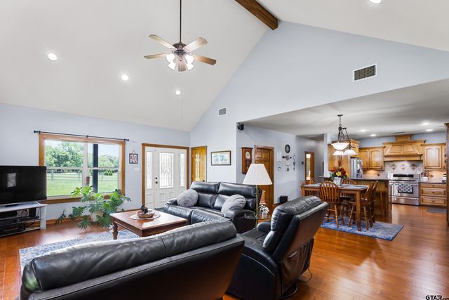 5884 FM 1650, Gilmer, TX 75645