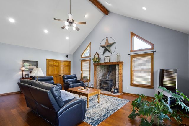 5884 FM 1650, Gilmer, TX 75645