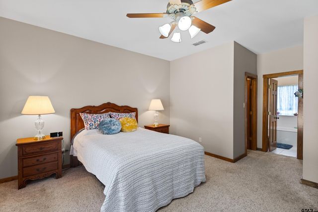 5884 FM 1650, Gilmer, TX 75645
