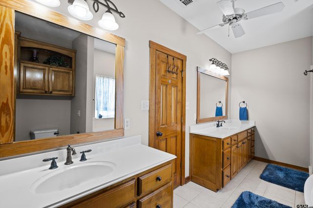 5884 FM 1650, Gilmer, TX 75645