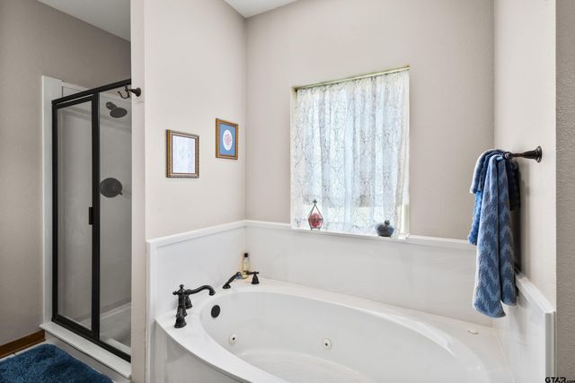 5884 FM 1650, Gilmer, TX 75645