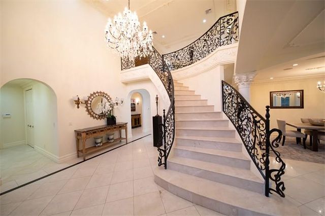 150 Crabapple Road, Manhasset, NY 11030