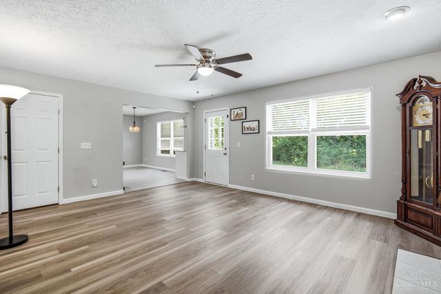 806 Canute Court, Hamilton Twp, OH 45039