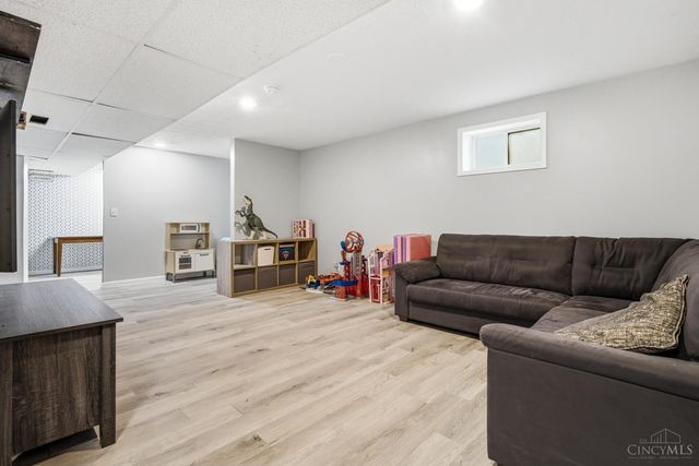 806 Canute Court, Hamilton Twp, OH 45039