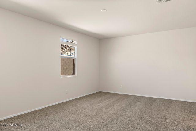 35643 N King Lane, San Tan Valley, AZ 85140