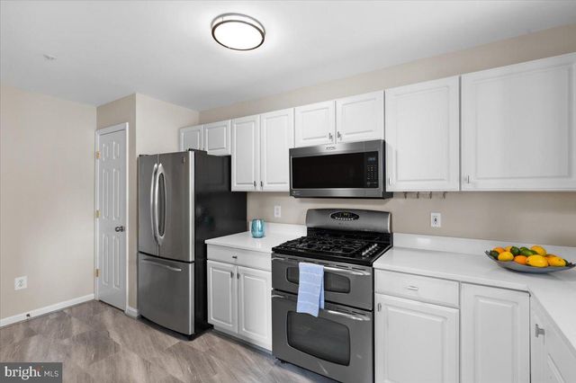 7701 Haynes Point Way Unit 1902, Alexandria, VA 22315