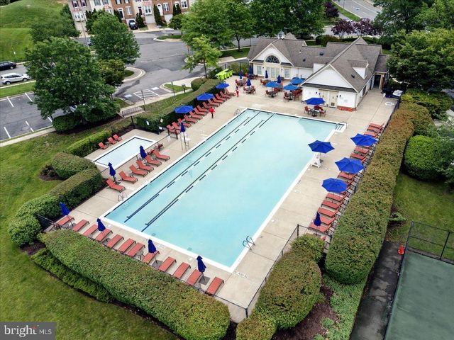 7701 Haynes Point Way Unit 1902, Alexandria, VA 22315