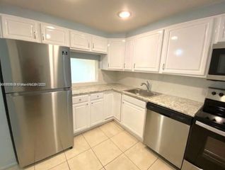 7831 N Colony Cir 108, Tamarac, FL 33321